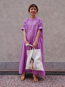 「アイテム（ワンピース/ドレス、パープル系）」を使った、ADAM ET ROPE' STAFFさん（レディース・153cm）の夏コーディネート