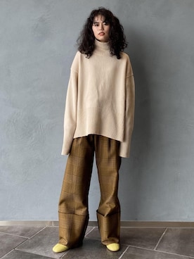 ADAM ET ROPE' STAFFさん（レディース・156cm）の冬コーディネート