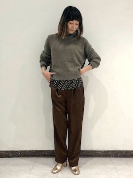 ADAM ET ROPE' STAFFさん（レディース・162cm）の冬コーディネート