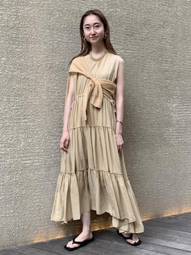「BATONER（バトナー）のアイテム」を使った、ADAM ET ROPE' STAFFさん（レディース・157cm）の春コーディネート