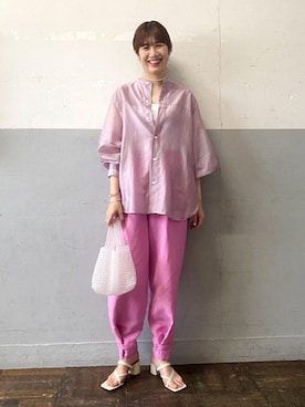 ADAM ET ROPE' STAFFさん(レディース・167cm)の夏コーディネート