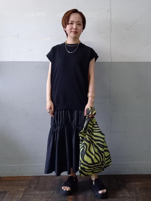 ADAM ET ROPE' STAFFさんのコーディネート