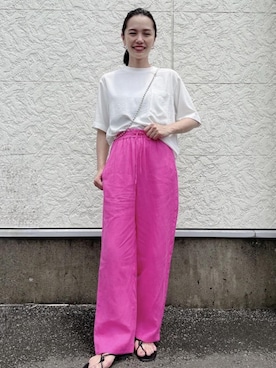 ADAM ET ROPE' STAFFさん（レディース・165cm）の夏コーディネート