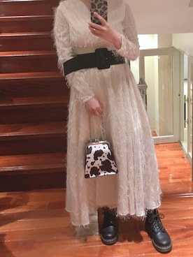 「Dr. Martens（ドクターマーチン）のDr.ﾏｰﾁﾝ　1460　8ホール（ブーツ）」を使った、ちゃきさん（レディース・160cm）の春コーディネート