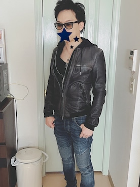 「DOLCE&GABBANA（ドルチェアンドガッバーナ）のアイテム（ブルゾン）」を使った、FMさん（メンズ・172cm）の冬コーディネート