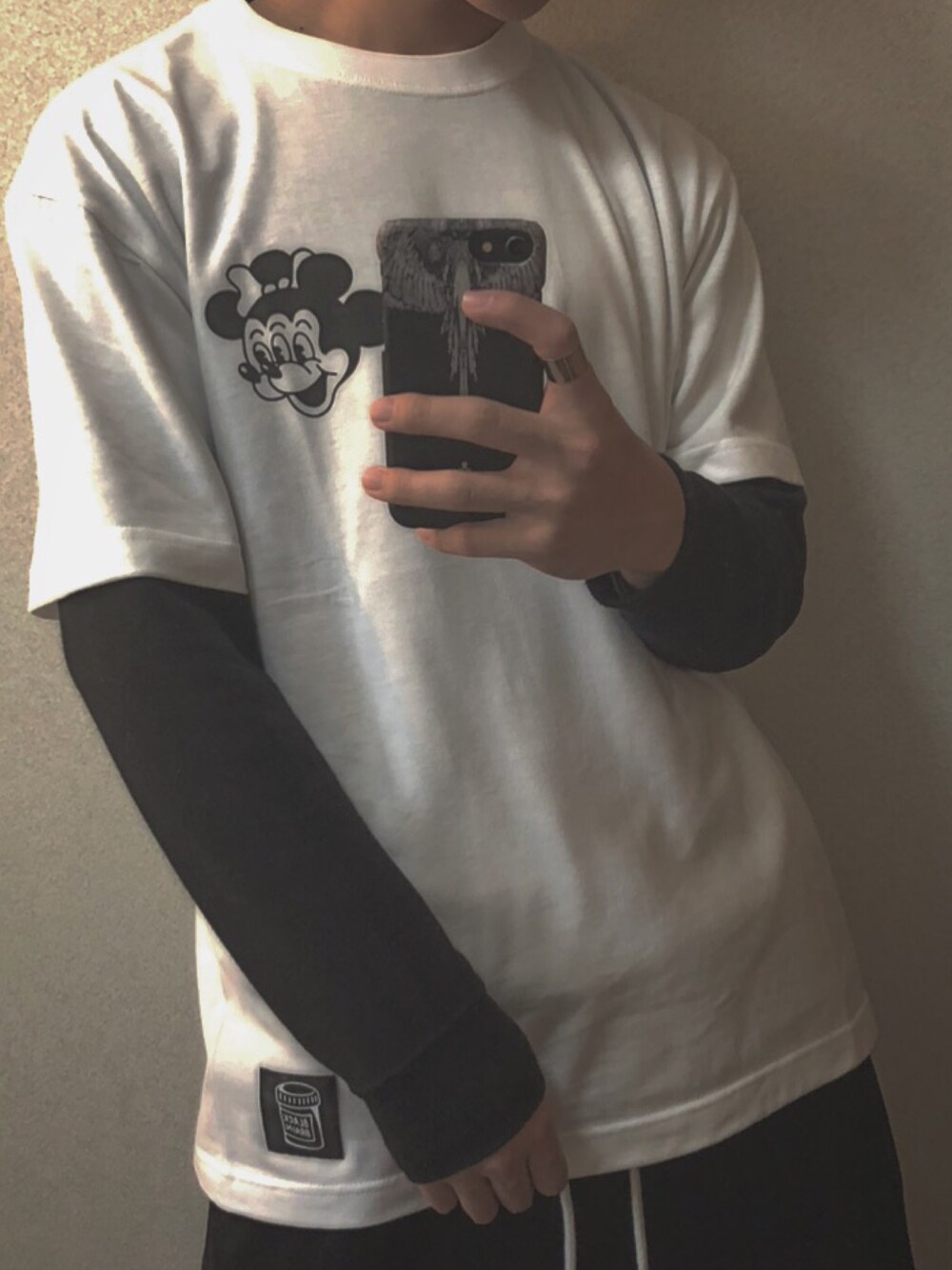 「BLACK BRAIN、iLLNESS、BBC、MARCELO BURLON、マルセロバーロン、マルジェラ、ストリート、ootd、おしゃれさんと繋がりたい、爆買い」｜「BLACK BRAINのアイテム（Tシャツ/カットソー、ホワイト系）」を使った、水素さん（メンズ・172cm）の春コーディネートの1枚目の写真