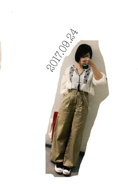 「Cactus..cepo.（カクタスセポ）のアイテム（シャツ/ブラウス、ホワイト系）」を使った、0725さん（レディース・153cm）の秋コーディネート