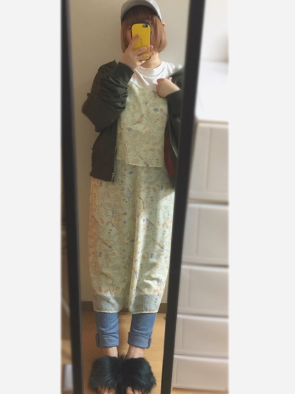 「MONKIのアイテム（ワンピース、イエロー系）」を使った、hanaさん（レディース・159cm）の春コーディネートの1枚目の写真