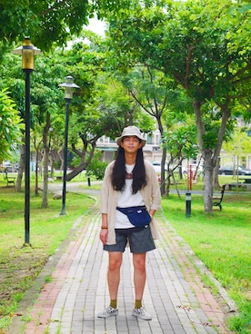 「TALKING ABOUT THE ABSTRACTION（トーキング　アバウト　ジ　アブストラクション）のアイテム（パンツ）」を使った、唯家 Vegaさん（メンズ・177cm）の夏コーディネート