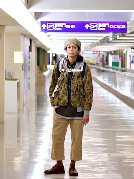 「CA4LA」｜「アイテム（その他アウター）」を使った、唯家 Vegaさん（メンズ・177cm）の秋コーディネート