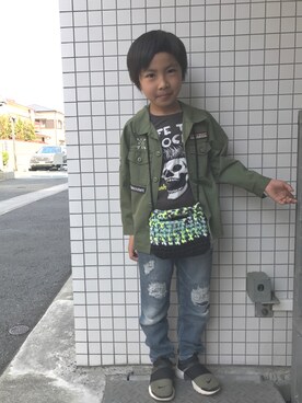 「Rodeo Crowns（ロデオクラウンズ）のアイテム（ジャケット/アウター）」を使った、ＲeeeeeNさん（キッズ・120cm）の春コーディネート