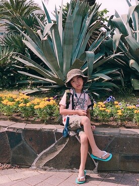 「VANS（バンズ）のアイテム（Tシャツ/カットソー、ピンク系）」を使った、ＲeeeeeNさん（キッズ）の夏コーディネート