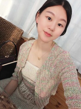 「卡地亚のアイテム（ネックレス、ゴールド系）」を使った、她叫阿丹さん（レディース）の秋コーディネート