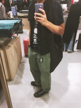 「THE NORTH FACE（ザノースフェイス）のアイテム（キーケース/キーアクセサリー）」を使った、Fengさん（メンズ・168cm）の秋コーディネート