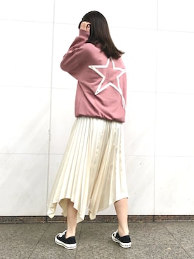 「CONVERSE TOKYO（コンバーストウキョウ）のアイテム」を使った、tomokaさん（レディース・165cm）の秋コーディネート