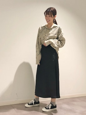 「CONVERSE TOKYO（コンバーストウキョウ）のアイテム」を使った、tomokaさん（レディース・165cm）の冬コーディネート