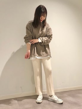 「CONVERSE TOKYO（コンバーストウキョウ）のアイテム」を使った、tomokaさん（レディース・165cm）の冬コーディネート