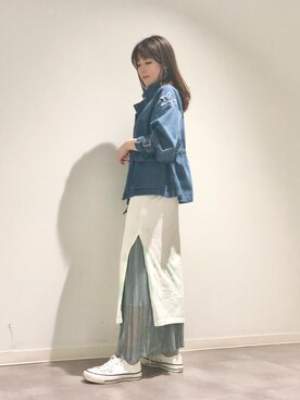 「CONVERSE TOKYO（コンバーストウキョウ）のアイテム（ジャケット/アウター）」を使った、tomokaさん（レディース・165cm）の春コーディネート