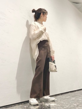 「CONVERSE TOKYO（コンバーストウキョウ）のアイテム（スラックス）」を使った、tomokaさん（レディース・165cm）の春コーディネート