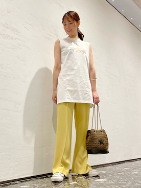 「CONVERSE TOKYO（コンバーストウキョウ）のアイテム」を使った、tomokaさん（レディース・165cm）の春コーディネート