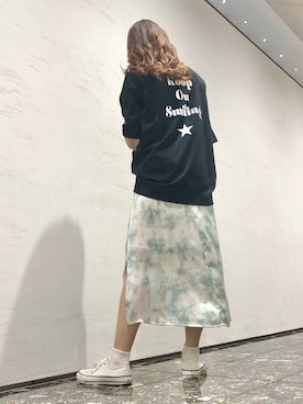 「CONVERSE TOKYO（コンバーストウキョウ）のアイテム」を使った、tomokaさん（レディース・165cm）の夏コーディネート