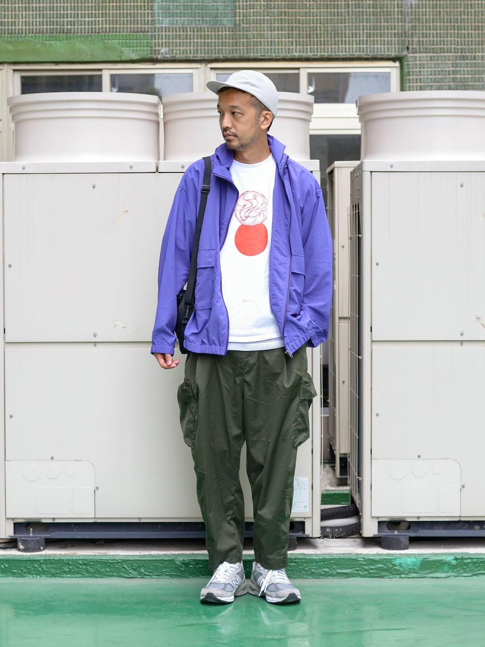 「wisdom、cop by plain-me 」｜「plain-meのCOP UVカット吸湿速乾ノースリーブＴシャツ（Tシャツ/カットソー、ホワイト系）」を使った、plain-me_Akkoさん（メンズ・177cm）の秋コーディネートの1枚目の写真