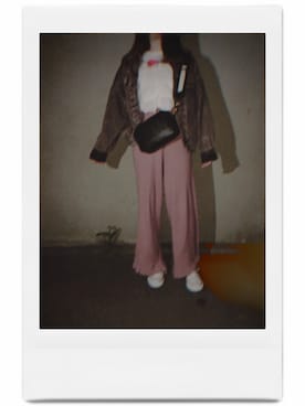 「アイテム（デニムジャケット、ピンク系）」を使った、Rukaさん（レディース・156cm）の春コーディネート