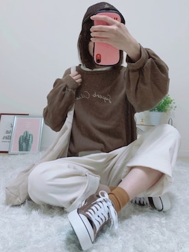 「テラコッタ」｜「アイテム（キャップ）」を使った、うしさん（レディース・150cm）の秋コーディネート