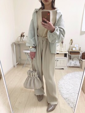 「プリーツバッグ」｜「アイテム（その他）」を使った、うしさん（レディース・150cm）の春コーディネート