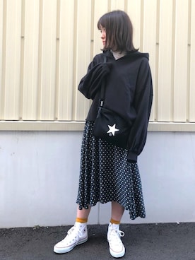 「CIAOPANIC（チャオパニック）の裏毛フードプルオーバー（パーカー、ブラック系）」を使った、kanatoさん（レディース・152cm）の秋コーディネート