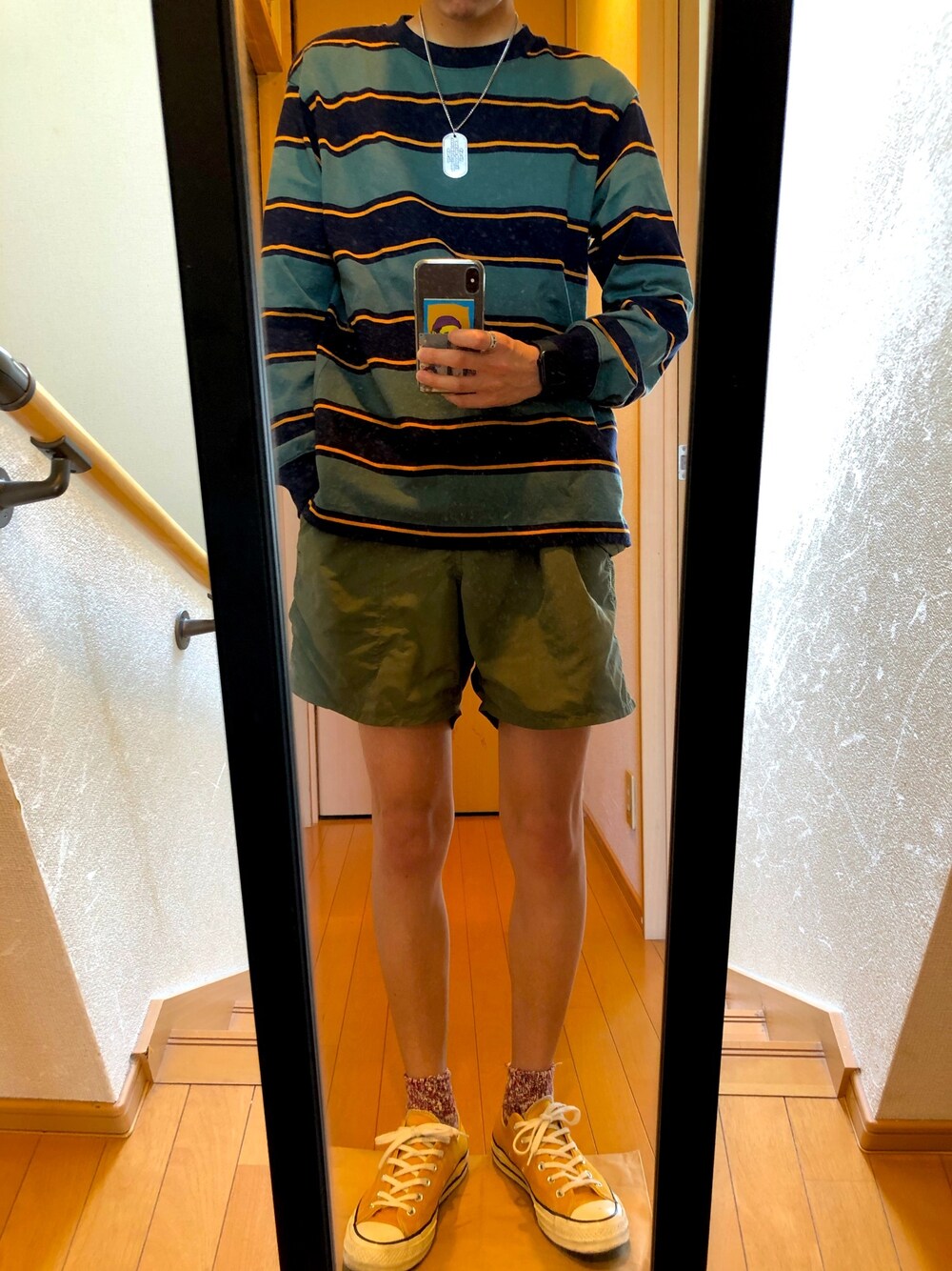 「おしゃれさんと繋がりたい、プチプラ、低身長コーデ、ハーフパンツ、スニーカー、ootd、ロンT」｜「UNIQLOのアイテム（トップス、グリーン系）」を使った、shuntaaaさん（メンズ・165cm）の夏コーディネートの1枚目の写真