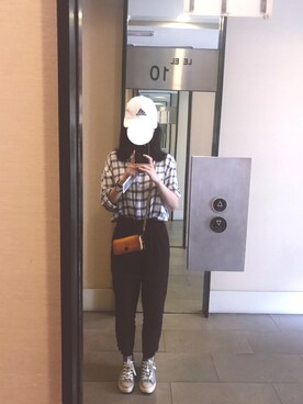 Lizi Yuさんのコーディネート