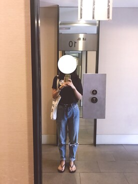 Lizi Yuさんのコーディネート