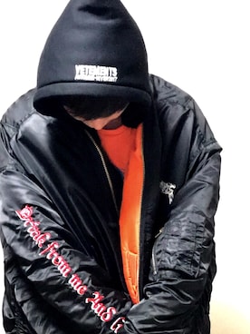 「VETEMENTS（ヴェトモン）のアイテム」を使った、あきひろさん（メンズ・168cm）の冬コーディネート