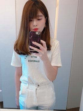 「ZARA（ザラ）のアイテム（チノパンツ、ホワイト系）」を使った、Katherineさん（レディース・165cm）の春コーディネート