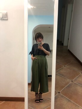 「BLISS POINT（ブリスポイント）のアイテム（パンツ）」を使った、アカネさん（レディース・153cm）の夏コーディネート