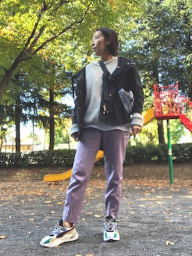 「サテンパンツ」｜「アイテム（ナイロンジャケット）」を使った、yayowillさん（レディース・159cm）の秋コーディネート