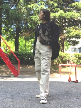 「ベージュ×ブラック」｜「アイテム（オールインワン・サロペット）」を使った、yayowillさん（レディース・159cm）の春コーディネート