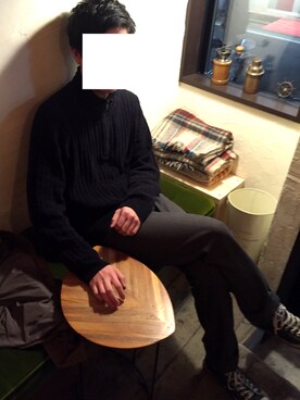 「A.P.C.（アーペーセー）のアイテム（スラックス）」を使った、arkheさん（メンズ・176cm）の冬コーディネート