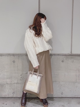「one after another NICE CLAUP（ワンアフターアナザーナイスクラップ）の袖タックニット（ニット/セーター、ホワイト系）」を使った、小川こゆきさん（レディース・152cm）の秋コーディネート
