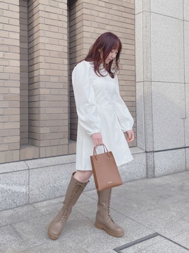 「one after another NICE CLAUP（ワンアフターアナザーナイスクラップ）のカットデニムミニワンピース（ワンピース、ホワイト系）」を使った、小川こゆきさん（レディース・152cm）の冬コーディネート