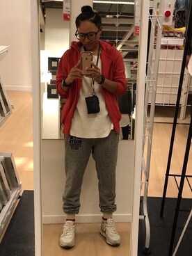 「Roots Canadaのアイテム（パンツ）」を使った、安藤祐維さん（キッズ・157cm）の冬コーディネート