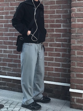 「KIKO KOSTADINOV（キコ コスタディノフ）のアイテム（パンツ）」を使った、peaceさん（メンズ・173cm）の冬コーディネート
