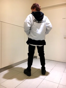 「DANKE SCHON（ダンケシェーン）のアイテム（ブルゾン）」を使った、柏木　翔真さん（メンズ・165cm）の冬コーディネート