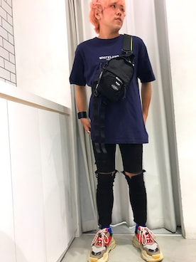 「MSGM（エムエスジーエム）のアイテム（バッグ）」を使った、柏木　翔真さん（メンズ・165cm）の夏コーディネート