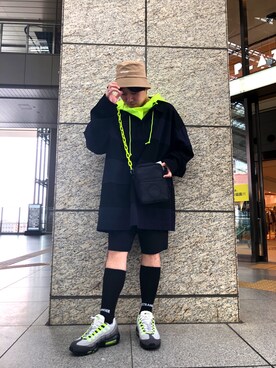「DANKE SCHON（ダンケシェーン）のアイテム（バッグ）」を使った、柏木　翔真さん（メンズ・165cm）の春コーディネート