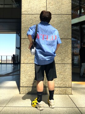 「WHITELAND（ホワイトランド）のアイテム（ボディバッグ/ウエストポーチ）」を使った、柏木　翔真さん（メンズ・165cm）の春コーディネート