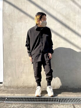 「DANKE SCHON（ダンケシェーン）のDankeSchon/ダンケシェーン/撥水ストレッチナイロンカーゴシャツ（シャツ/ブラウス）」を使った、柏木　翔真さん（メンズ・165cm）の冬コーディネート