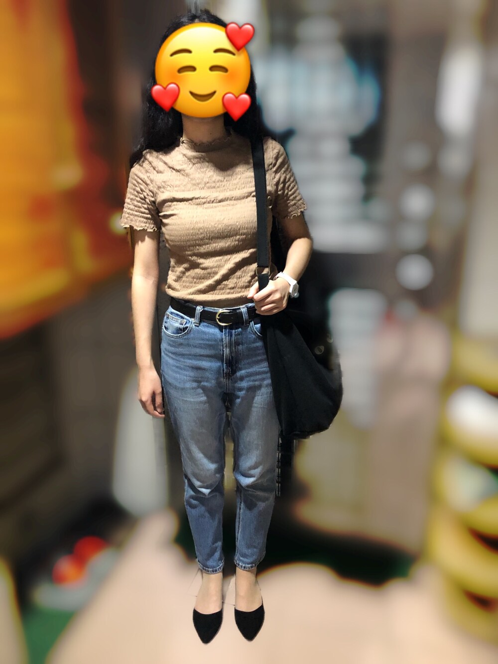 「シンプル、ブラウン、Tシャツ、パンプス」｜「NETのアイテム（ベルト、ブラック系）」を使った、中田さん（レディース・157cm）の夏コーディネートの1枚目の写真