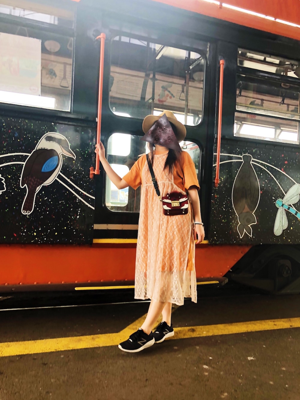 「spring、weekend、casual、TRIP」｜「UNIQLOのアイテム（シャツワンピース、オレンジ系）」を使った、Nekorinrinさん（レディース・160cm）の秋コーディネートの1枚目の写真